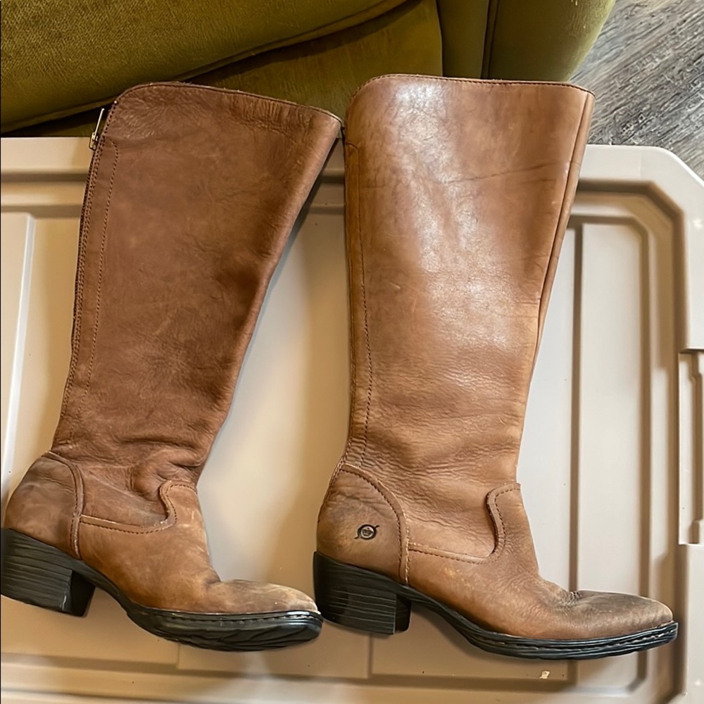 Born boots